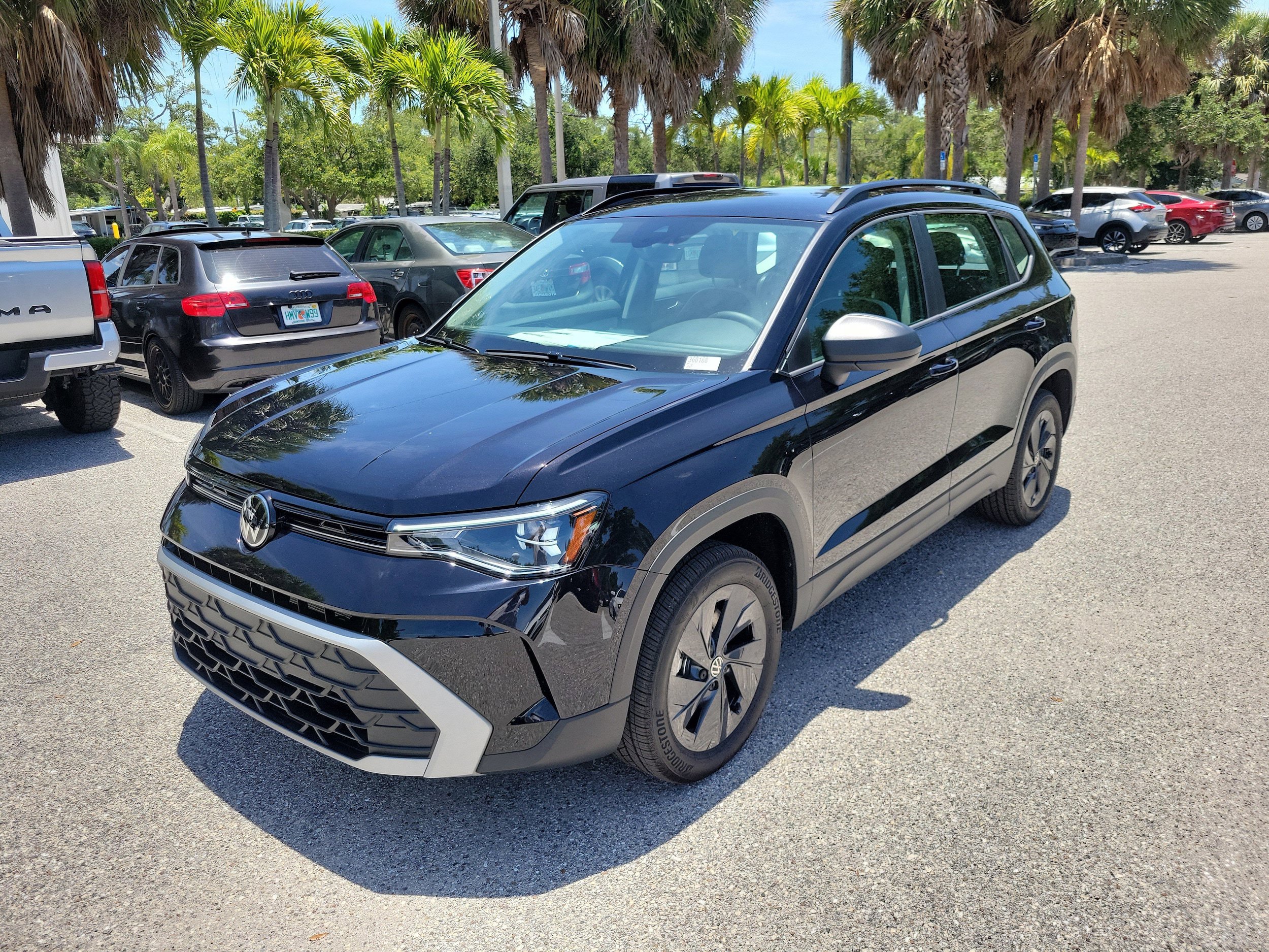 New 2026 Volkswagen Taos S FWD image 8