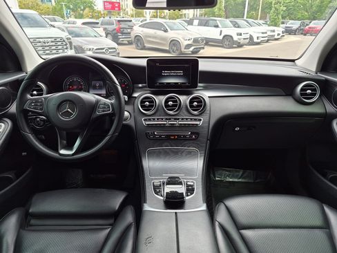Used 2017 Mercedes-Benz GLC 300 4MATIC Coupe image 25