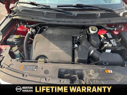 Used 2017 Ford Explorer XLT w/ Equipment Group 202A image 23