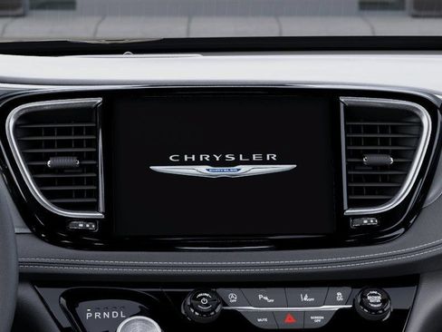 New 2026 Chrysler Pacifica Select FWD image 18