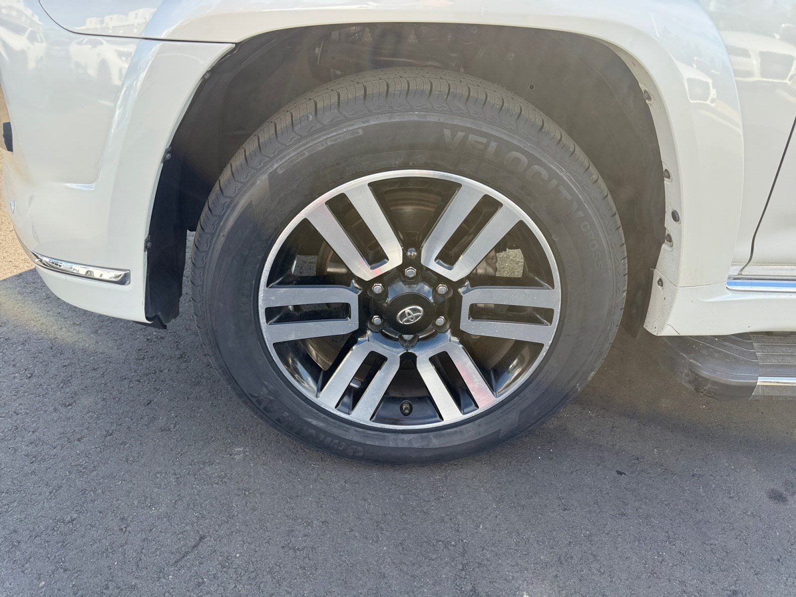 Used 2020 Toyota 4Runner Limited AWD/4WD image 24