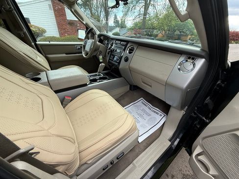 Used 2011 Ford Expedition Limited AWD/4WD image 9