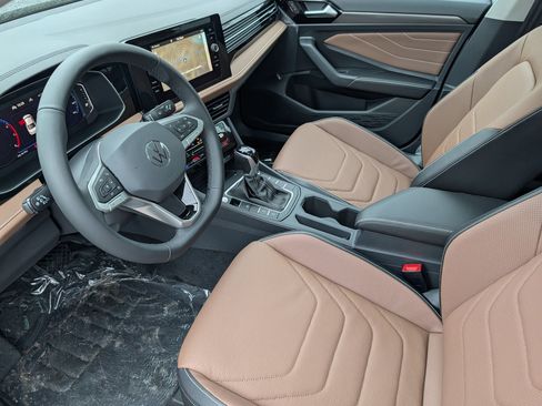 New 2026 Volkswagen Jetta SEL image 3