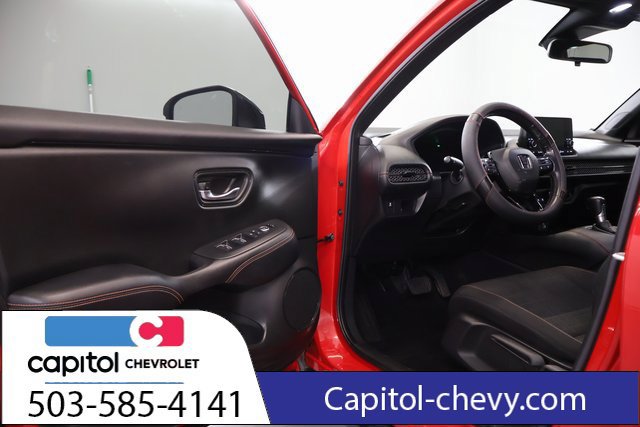 Used 2023 Honda HR-V Sport image 8