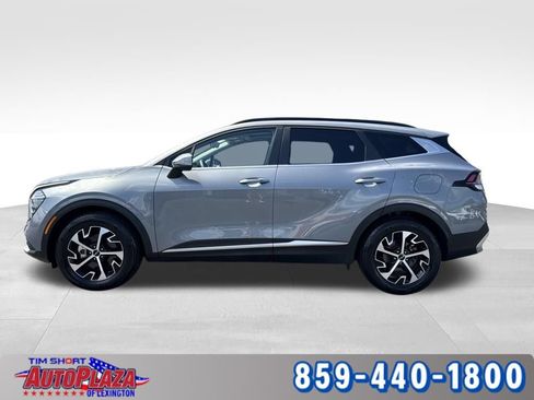 Used 2025 Kia Sportage EX w/ Premium Package FWD image 12