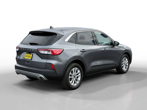 Certified 2022 Ford Escape SE image 5