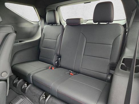 New 2026 Chevrolet Traverse Z71 w/ Driver Confidence Package image 17