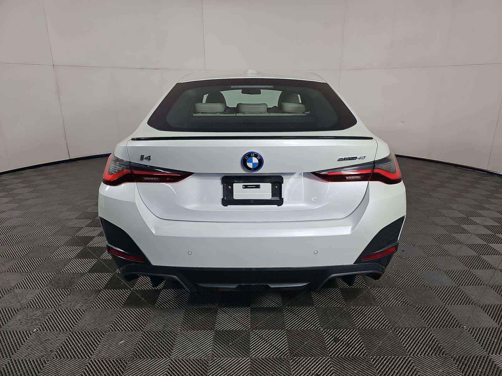Used 2023 BMW i4 eDrive40 w/ M Sport Package RWD image 5
