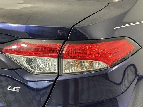 Used 2024 Toyota Corolla LE FWD image 24