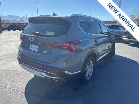 Used 2022 Hyundai Santa Fe SEL w/ Convenience Package image 7