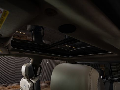Used 2026 Ford F350 Platinum w/ Platinum Plus Package AWD/4WD image 32