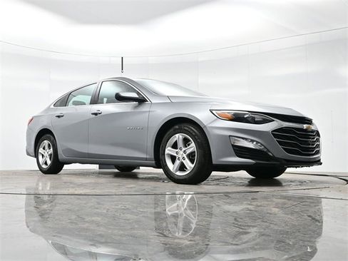 Used 2024 Chevrolet Malibu LT image 24