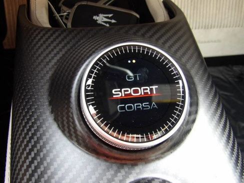 Used 2023 Maserati MC20 Spyder image 42