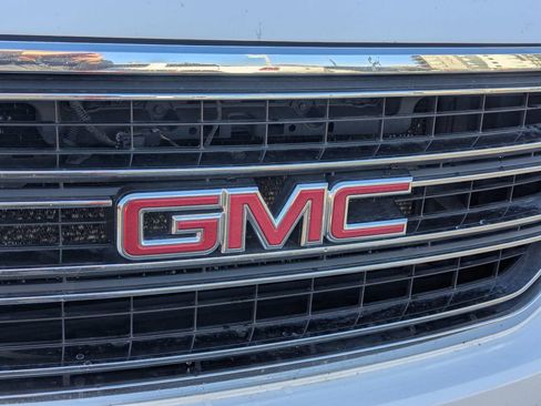 Used 2015 GMC Yukon SLT AWD/4WD image 11