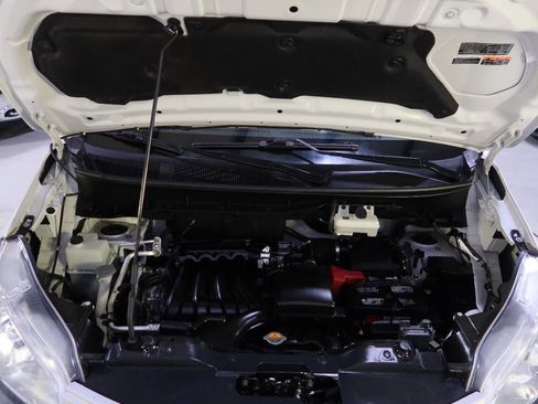 Used 2021 Nissan NV200 SV w/ Sliding Door Glass Package image 9