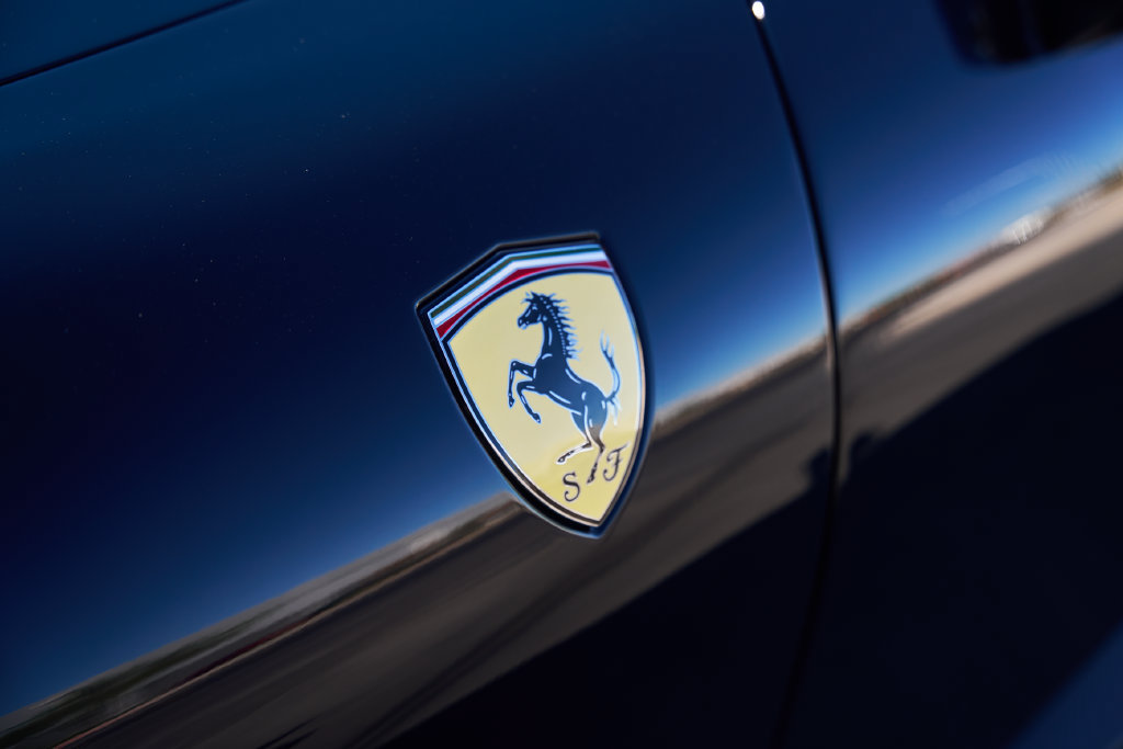 Used 2025 Ferrari Roma Spider RWD image 7