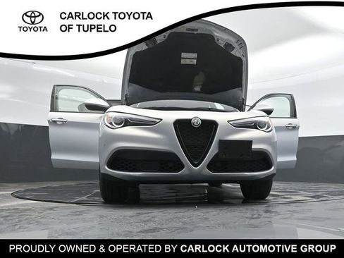 Used 2022 Alfa Romeo Stelvio Sprint image 50