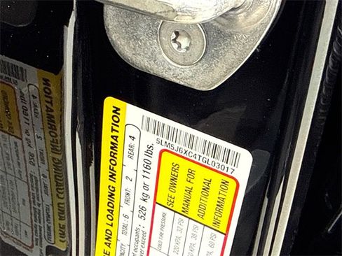 New 2026 Lincoln Aviator Premiere image 29