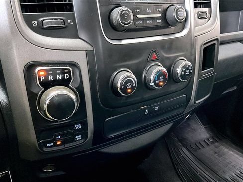 Used 2017 RAM 1500 ST w/ SXT Appearance Group AWD/4WD image 14