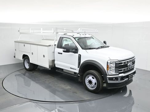 New 2025 Ford F550 2WD Regular Cab Super Duty image 43