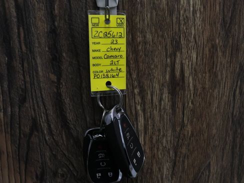 Used 2023 Chevrolet Camaro LT image 33