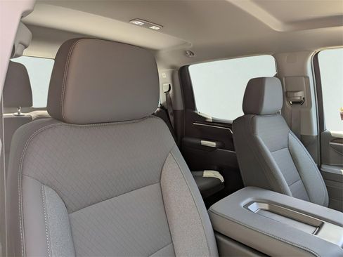 New 2026 GMC Sierra 1500 Elevation image 39