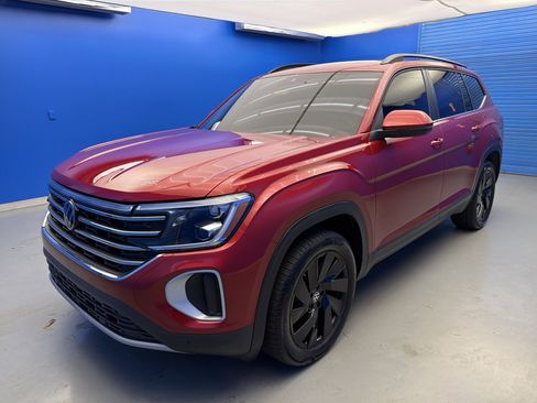 Used 2024 Volkswagen Atlas SE FWD image 4