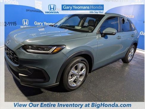 Certified 2025 Honda HR-V LX image 11