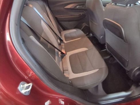 Used 2025 Chevrolet TrailBlazer LT image 23