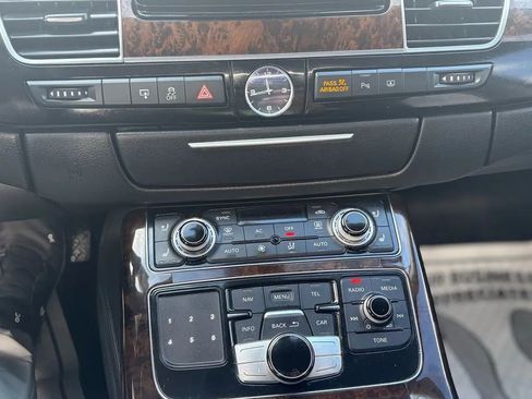 Used 2011 Audi A8 L 4.2 image 23