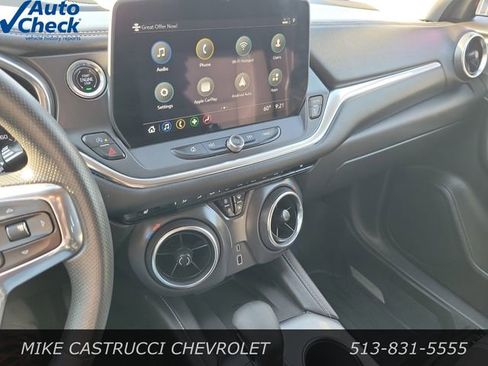 Used 2024 Chevrolet Blazer LT w/ Convenience Package FWD image 16