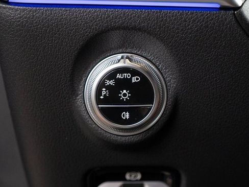 Certified 2025 Mercedes-Benz C 300 4MATIC Sedan image 18