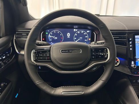 New 2026 Jeep Grand Wagoneer Summit AWD/4WD image 9