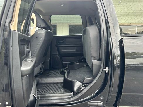 Used 2020 RAM 3500 Tradesman image 19