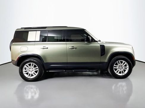 Certified 2025 Land Rover Defender 110 S AWD/4WD image 4