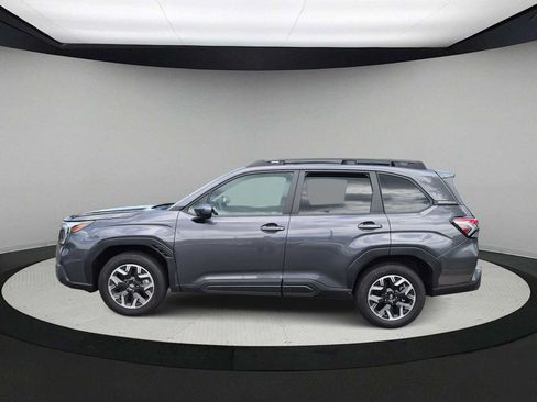 Used 2026 Subaru Forester Premium AWD/4WD image 5
