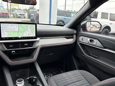 New 2026 Ford Explorer ST-Line AWD/4WD image 10