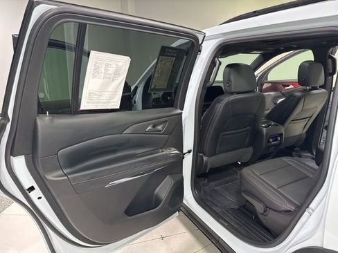 Used 2026 Chevrolet Traverse Z71 AWD/4WD image 26