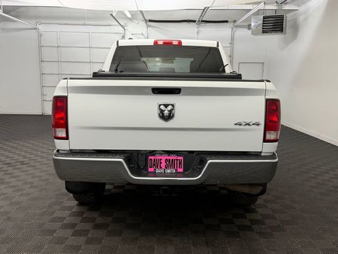 Used 2018 RAM 1500 ST w/ SXT Appearance Group AWD/4WD image 9