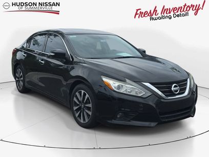 Used 2016 Nissan Altima 2.5 SL w/ 2.5 Technology Package