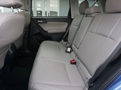 Used 2017 Subaru Forester 2.5i Limited AWD/4WD image 19