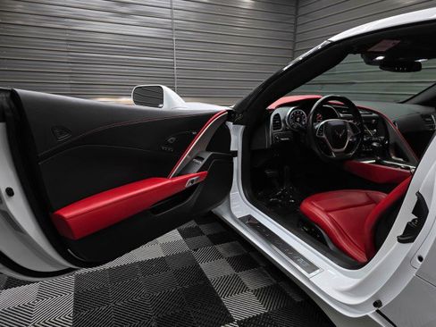 Used 2019 Chevrolet Corvette Stingray Coupe w/ 2LT Preferred Equipment Group RWD image 31
