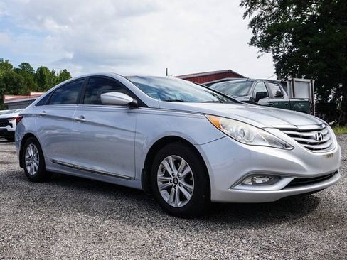 Used 2013 Hyundai Sonata GLS w/ Popular Equipment Pkg image 2