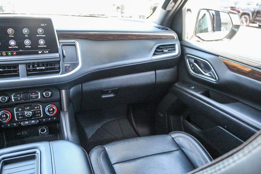 Used 2021 Chevrolet Tahoe High Country w/ Premium Package AWD/4WD image 6