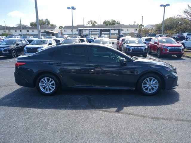 Used 2026 Toyota Camry LE FWD image 5