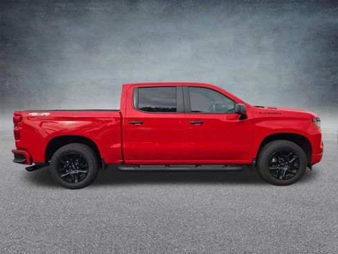 Used 2025 Chevrolet Silverado 1500 Custom w/ Turbomax Blackout Package AWD/4WD image 4