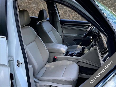 Used 2019 Volkswagen Atlas SEL R-Line AWD/4WD image 7