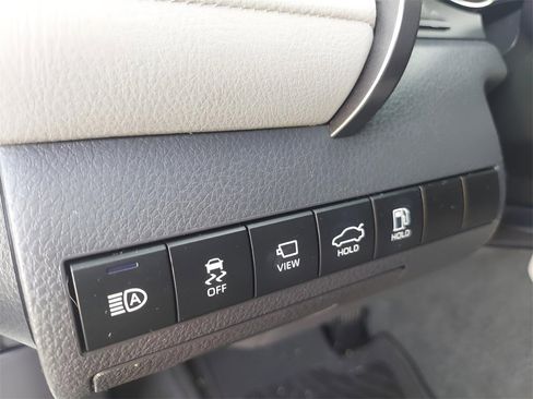 Used 2023 Toyota Camry XSE image 22