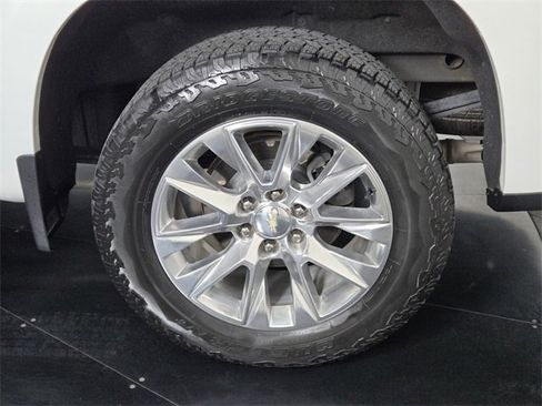 Used 2022 Chevrolet Silverado 1500 LTZ w/ Safety Package II image 11