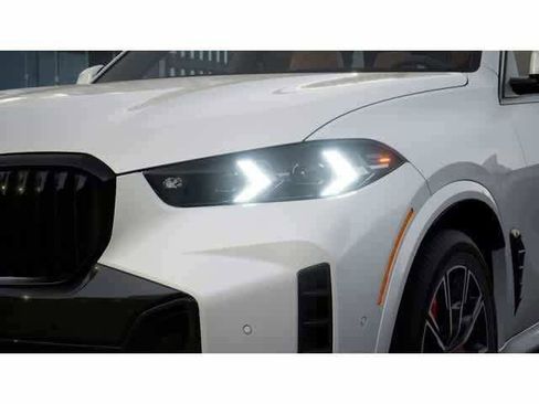 Used 2026 BMW X5 sDrive40i w/ Executive Package RWD image 6